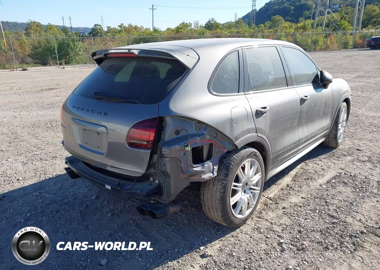 2014 Porsche Cayenne Gts VIN:WP1AD2A29ELA72873 - 4
