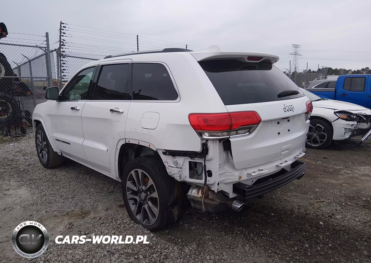 2017 Jeep Grand Cherokee Overland 4X2 VIN:1C4RJECG5HC904723 - 18