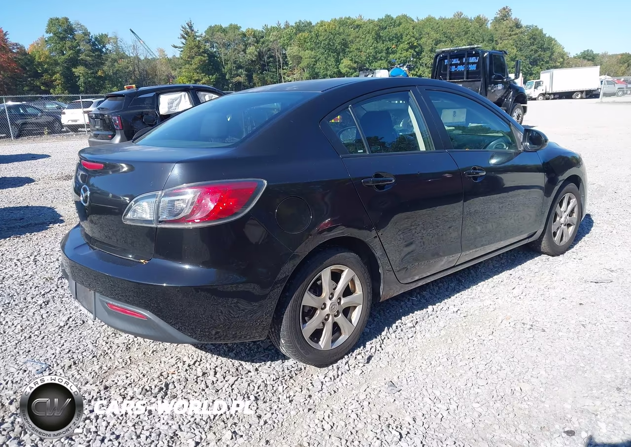 2011 Mazda Mazda3 I Touring VIN:JM1BL1VG6B1400234 - 4