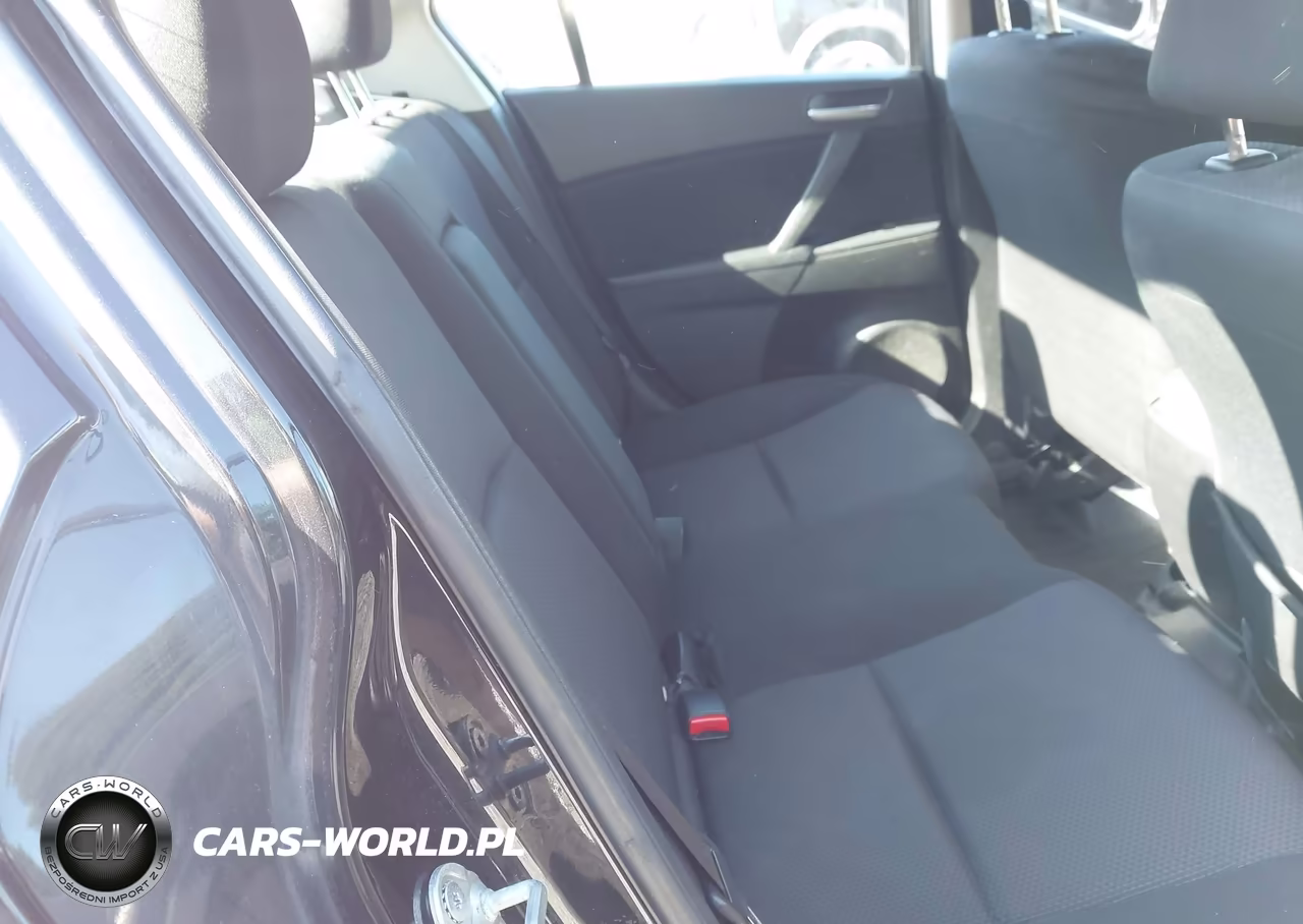 2011 Mazda Mazda3 I Touring VIN:JM1BL1VG6B1400234 - 8