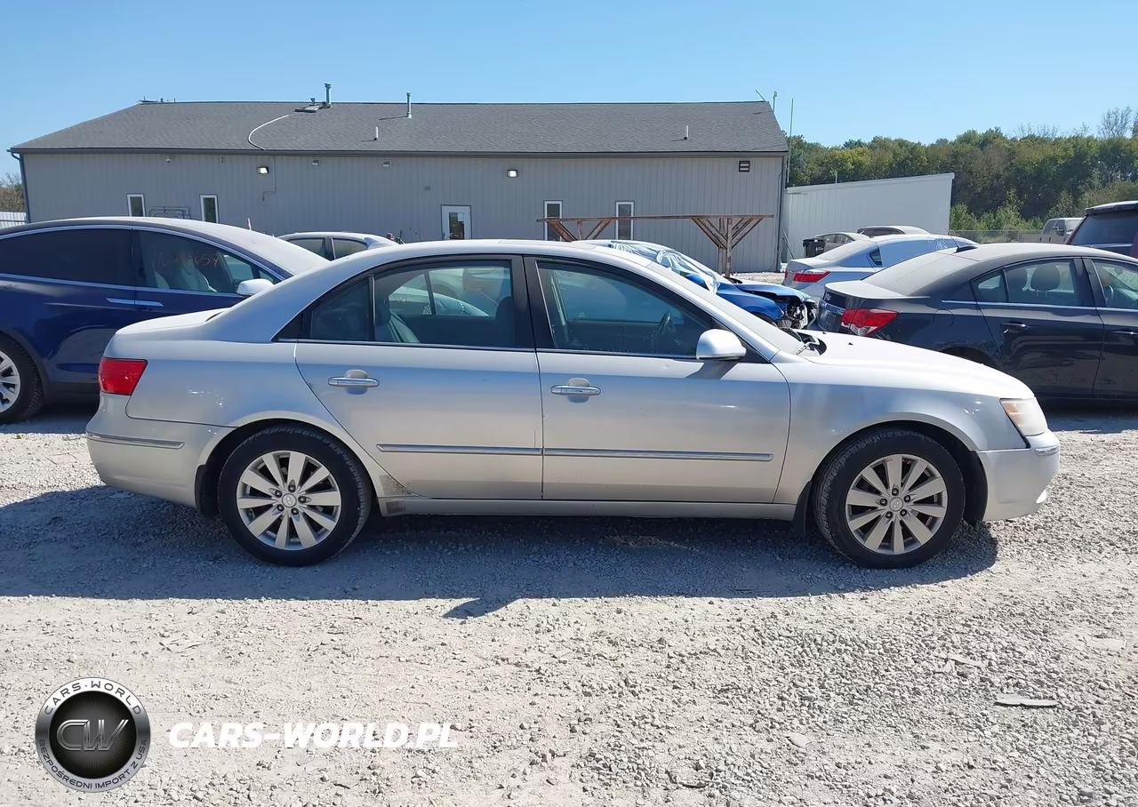 2009 Hyundai Sonata Limited V6 VIN:5NPEU46F19H475315 - 13