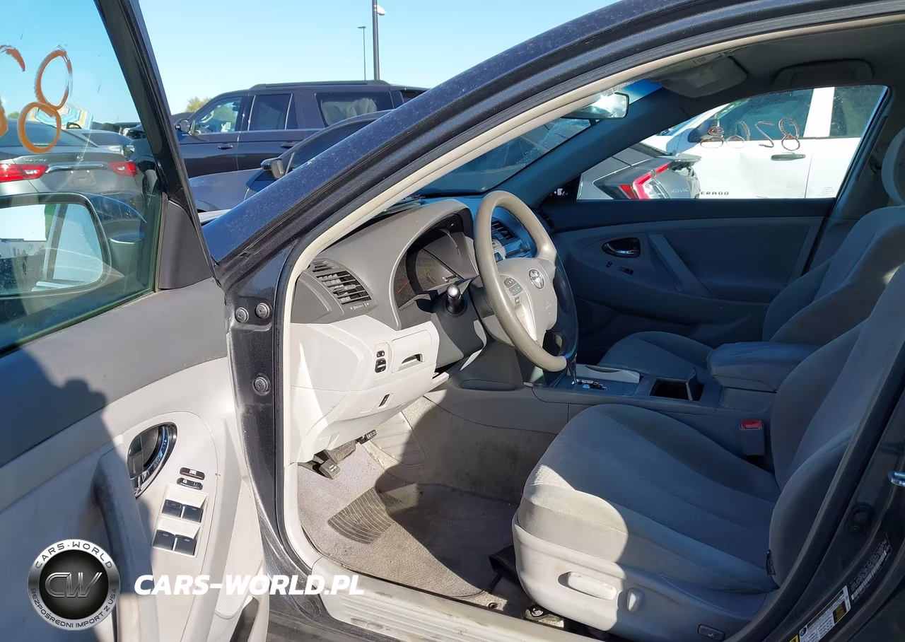 2010 Toyota Camry Le VIN:4T1BF3EK7AU087954 - 5