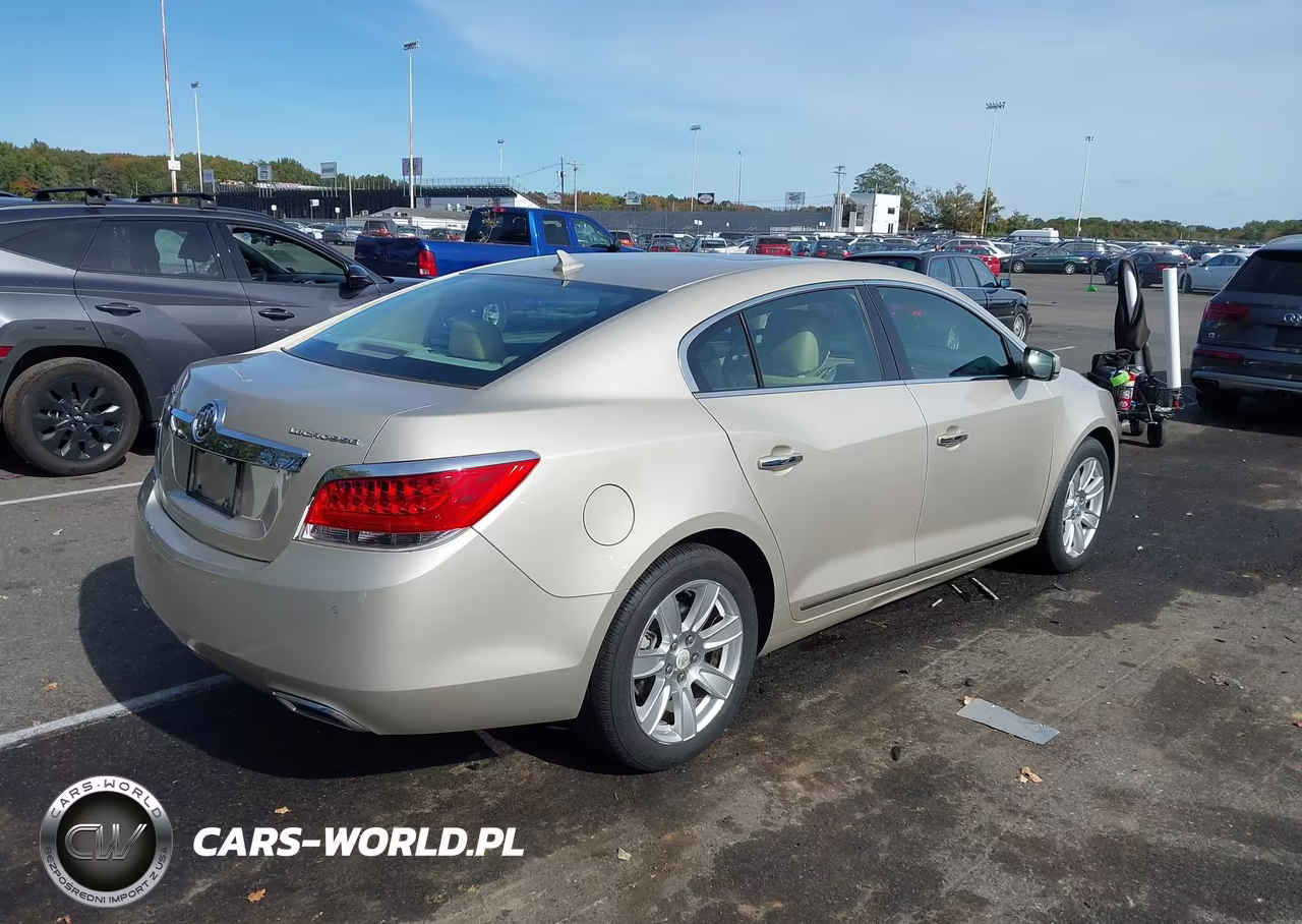 2013 Buick Lacrosse Leather Group VIN:1G4GC5E32DF204996 - 4