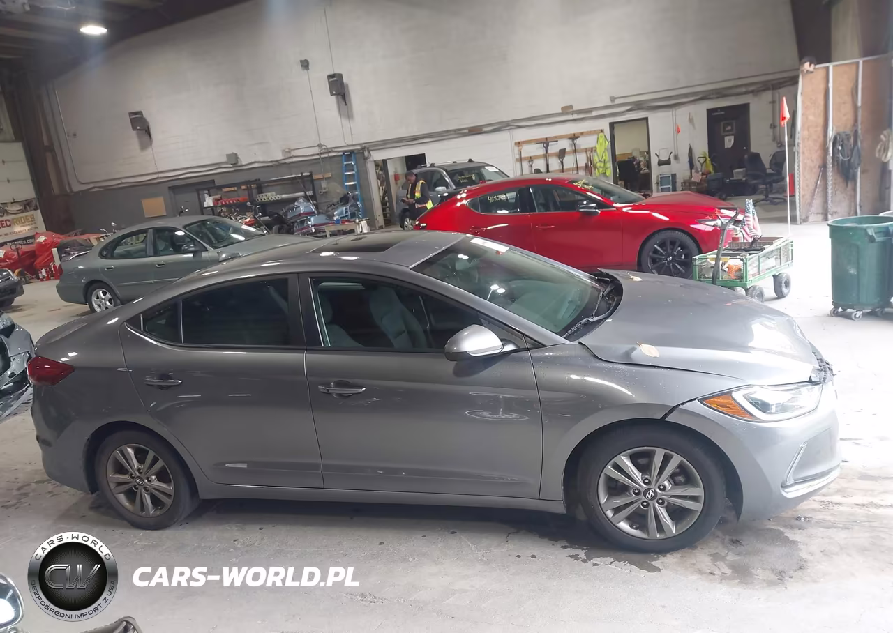 2018 Hyundai Elantra Value Edition VIN:5NPD84LF6JH249859 - 13