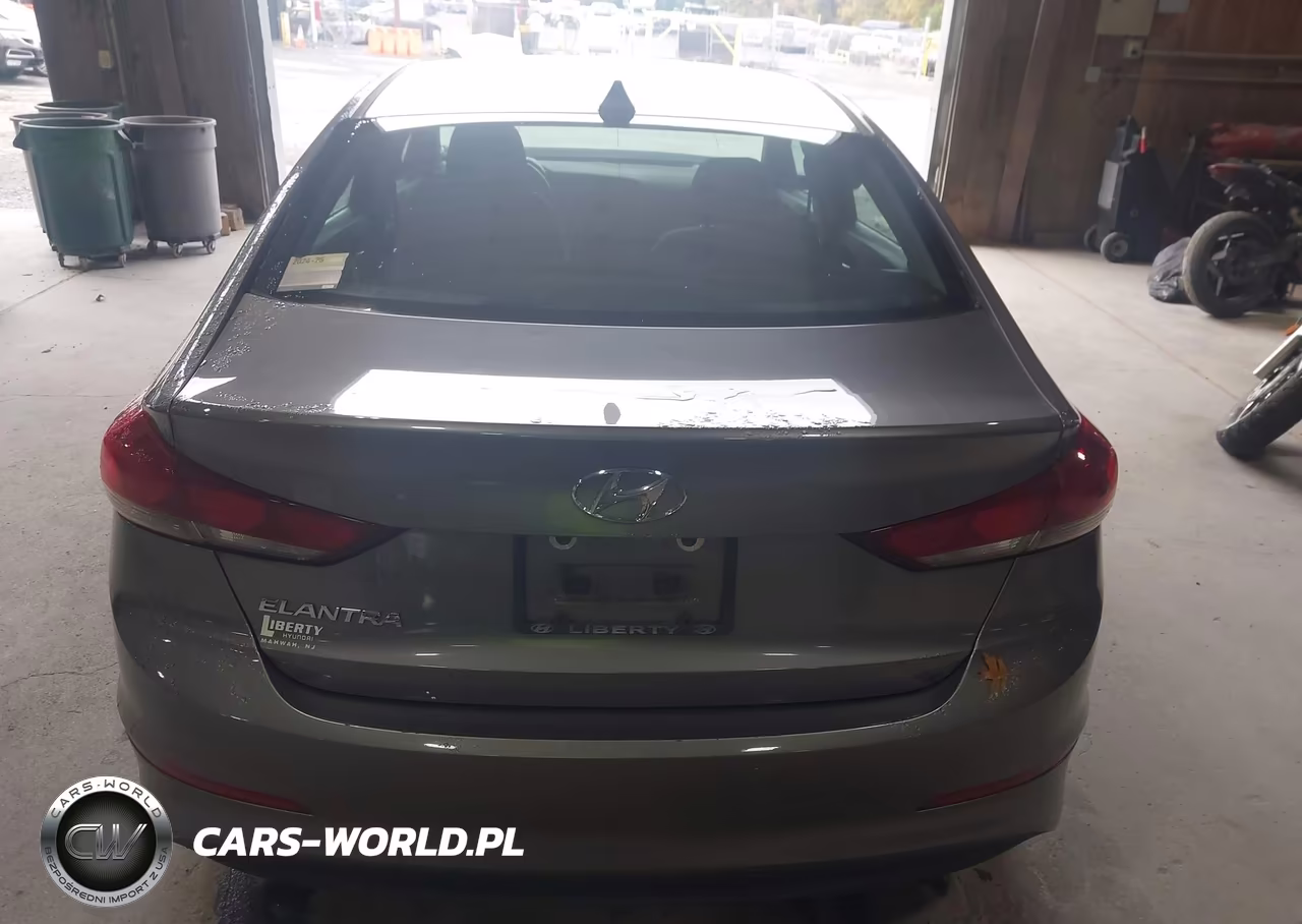 2018 Hyundai Elantra Value Edition VIN:5NPD84LF6JH249859 - 16