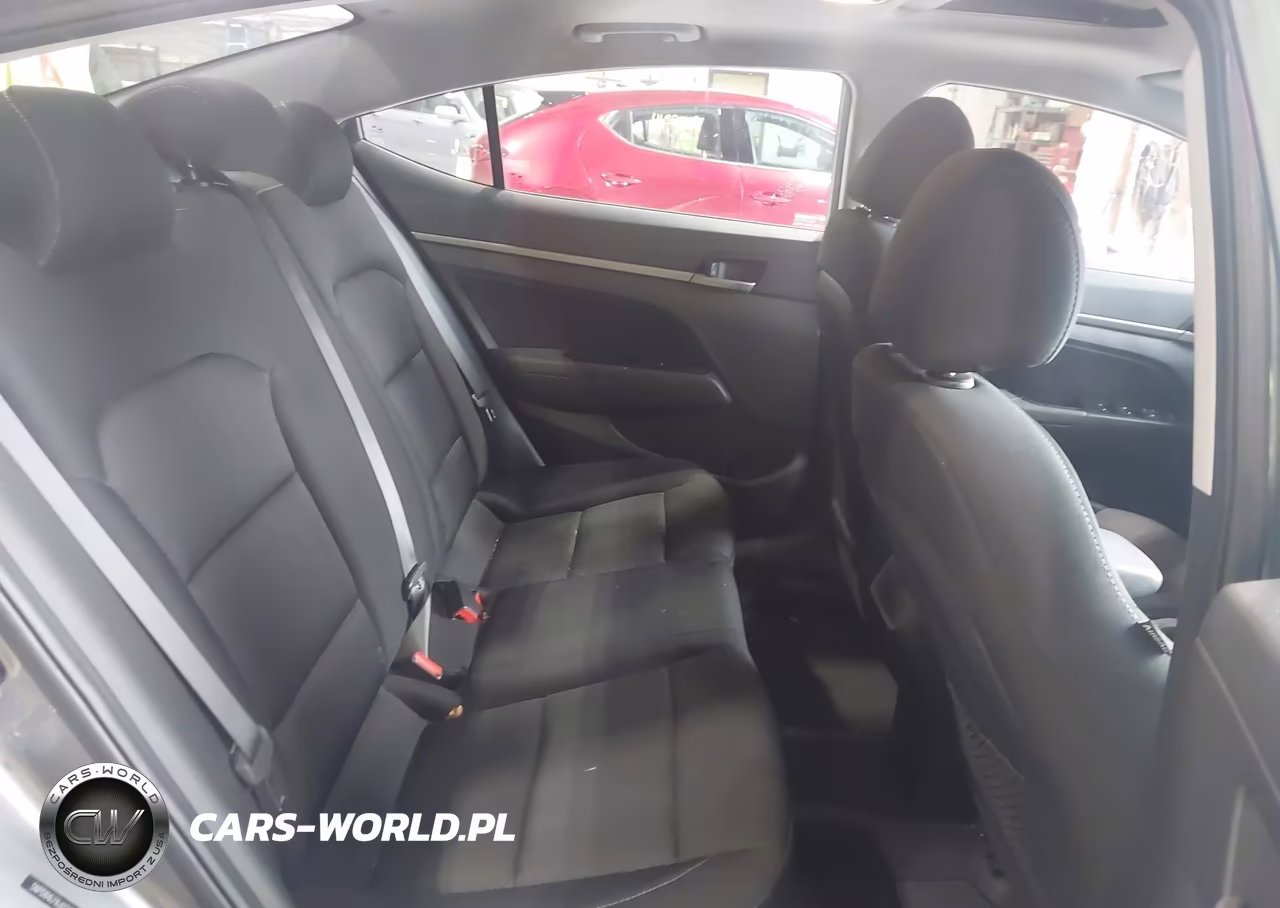 2018 Hyundai Elantra Value Edition VIN:5NPD84LF6JH249859 - 8
