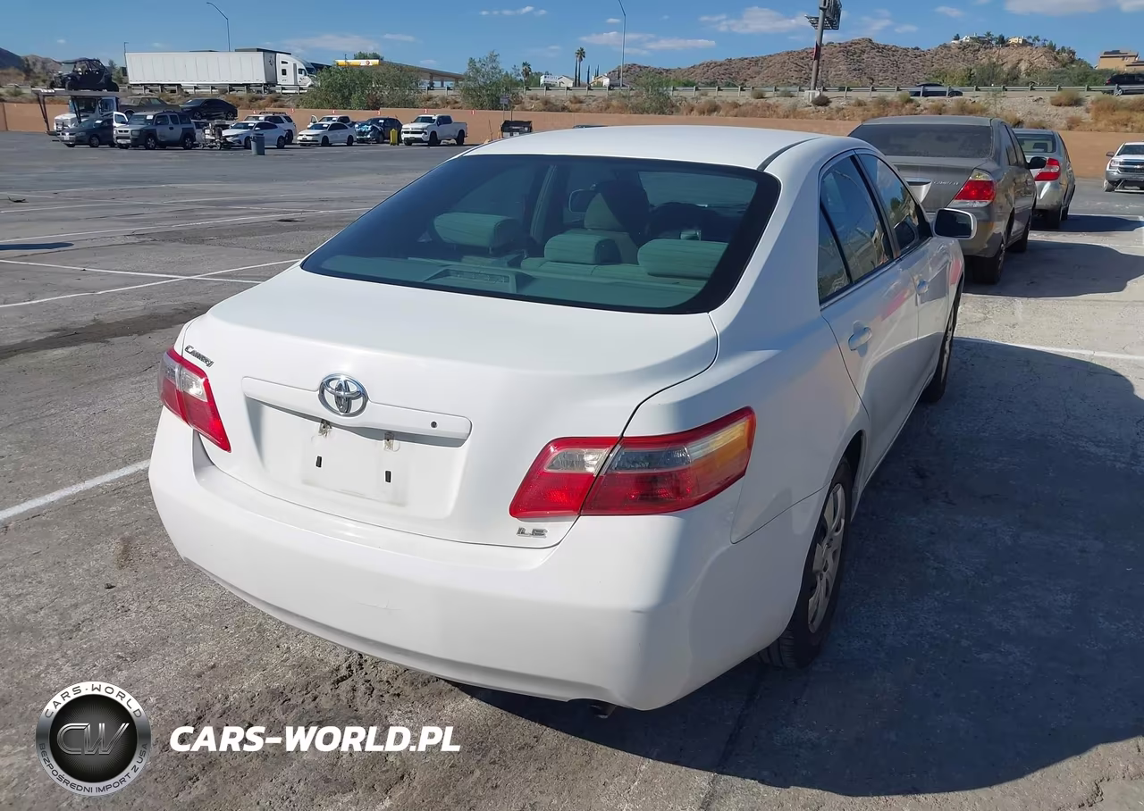 2008 Toyota Camry Le VIN:4T1BE46K38U742063 - 4