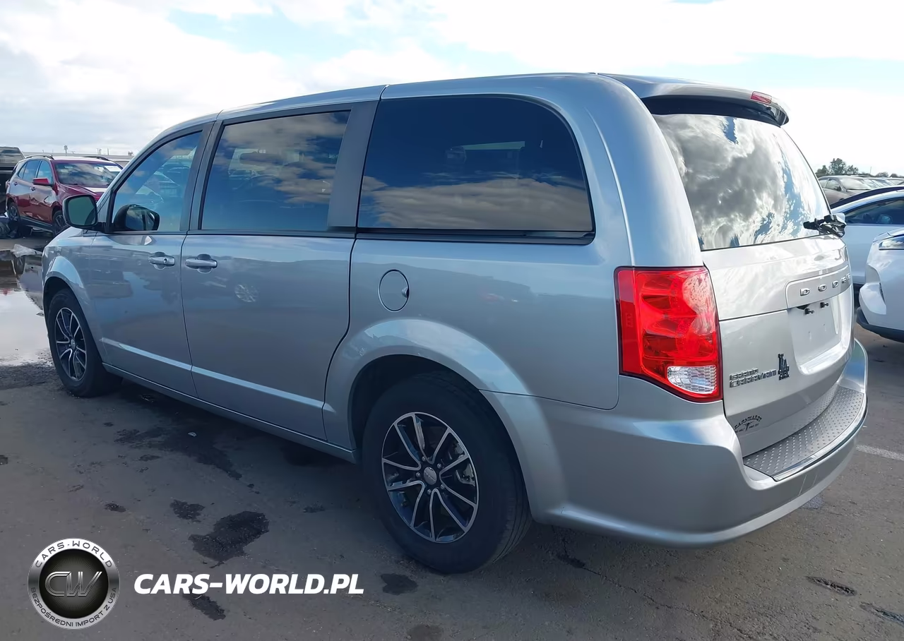 2018 Dodge Grand Caravan Se Plus VIN:2C4RDGBG5JR180453 - 3