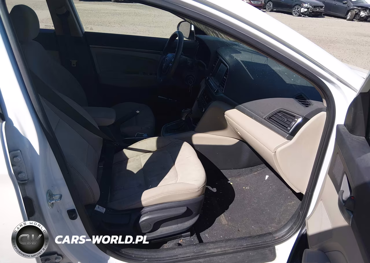 2018 Hyundai Elantra Sel VIN:5NPD84LF8JH224512 - 5