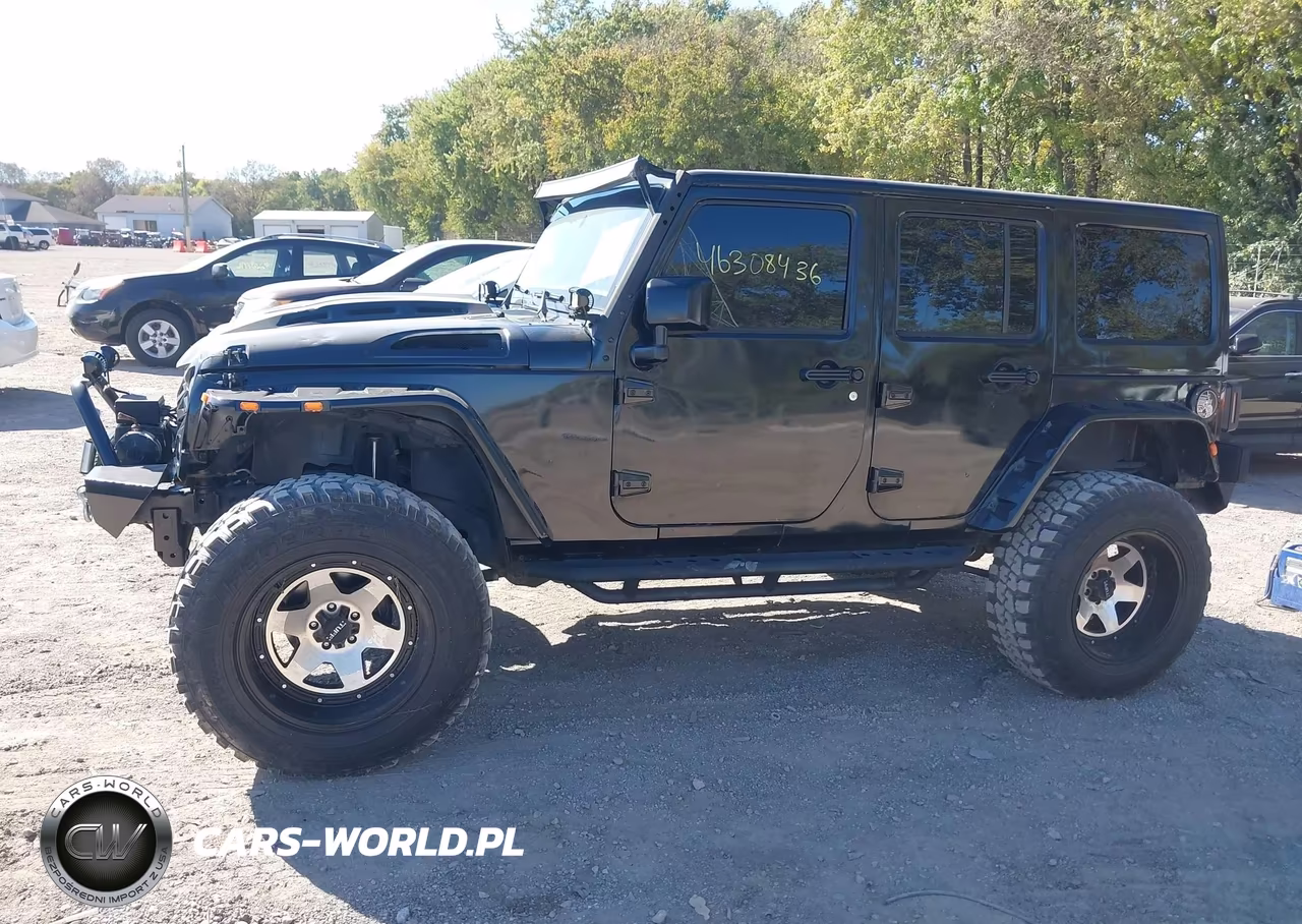 2016 Jeep Wrangler Unlimited Sport VIN:1C4BJWDG6GL119695 - 14