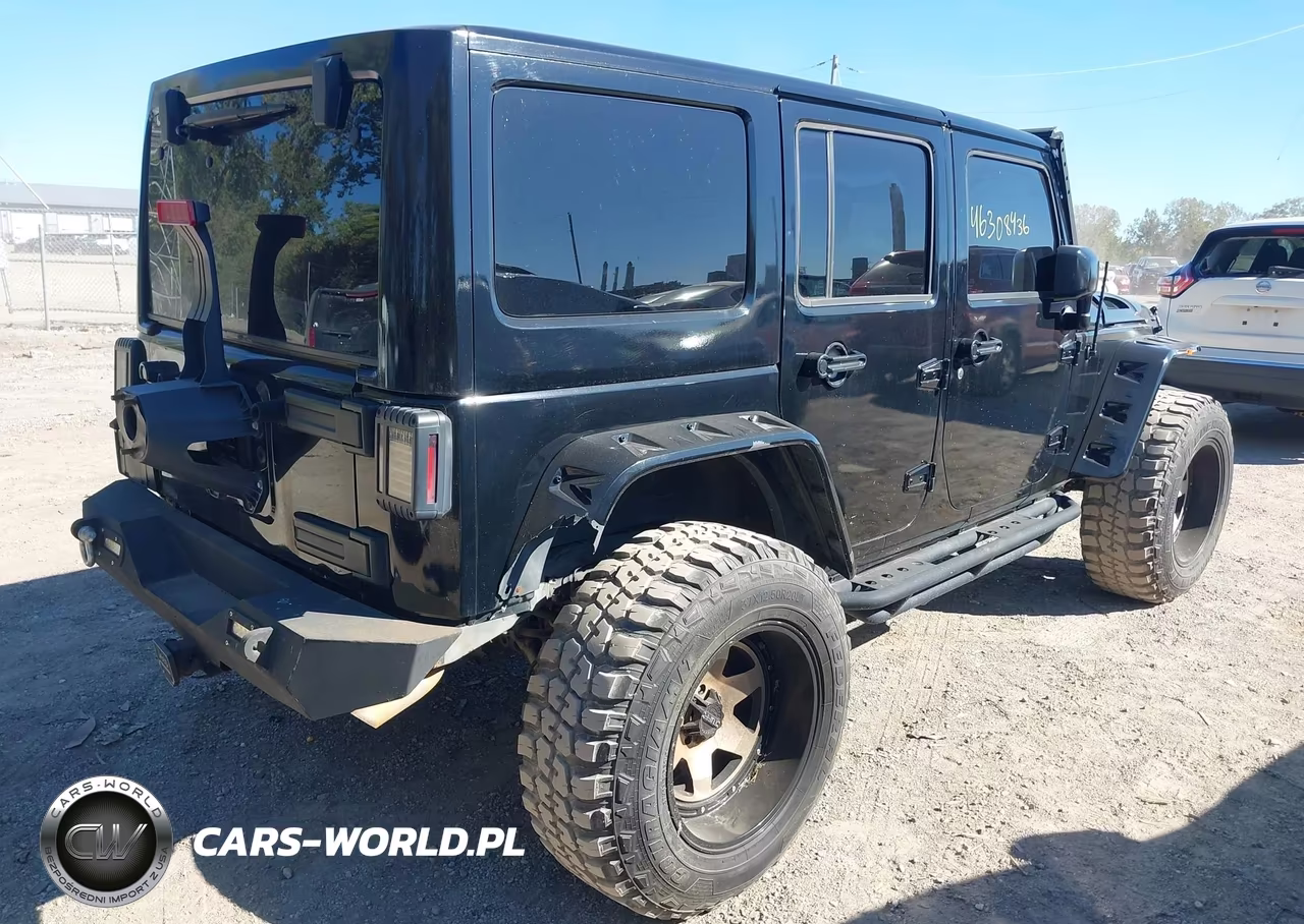 2016 Jeep Wrangler Unlimited Sport VIN:1C4BJWDG6GL119695 - 4