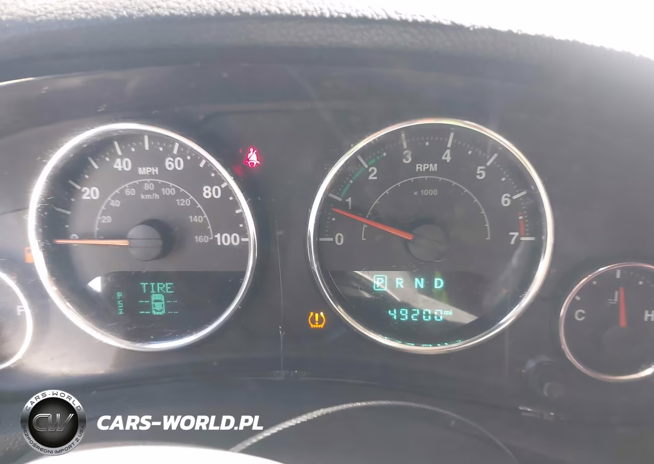 2016 Jeep Wrangler Unlimited Sport VIN:1C4BJWDG6GL119695 - 7