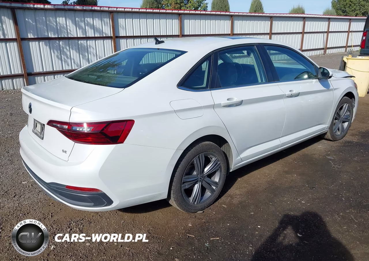 2022 Volkswagen Jetta 1.5T Se VIN:3VW7M7BU5NM034108 - 4