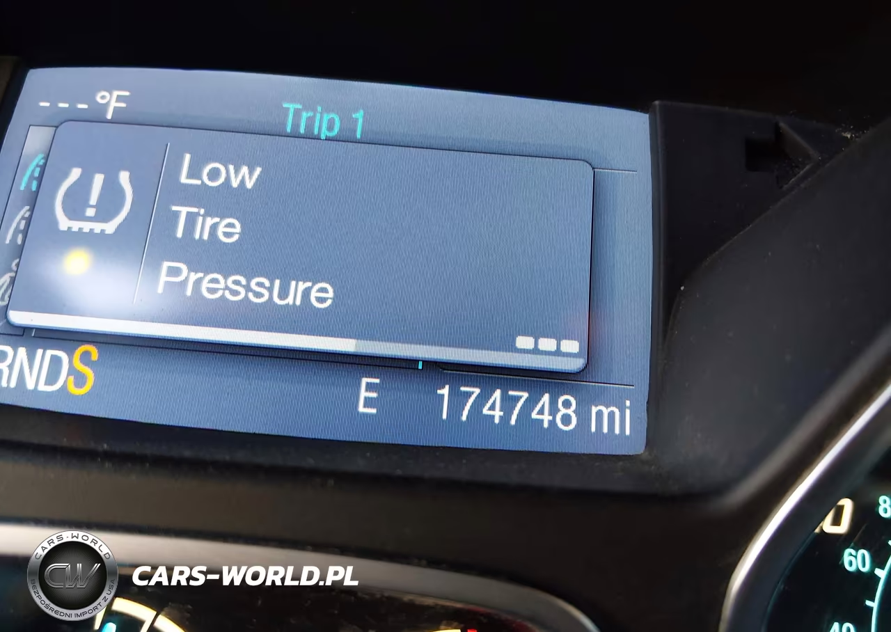 2014 Ford Escape Se VIN:1FMCU0G93EUD95308 - 16