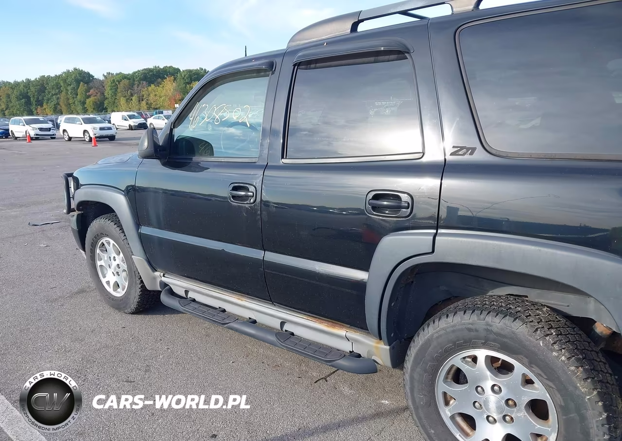 2002 Chevrolet Tahoe Z71 VIN:1GNEK13Z82R310743 - 12