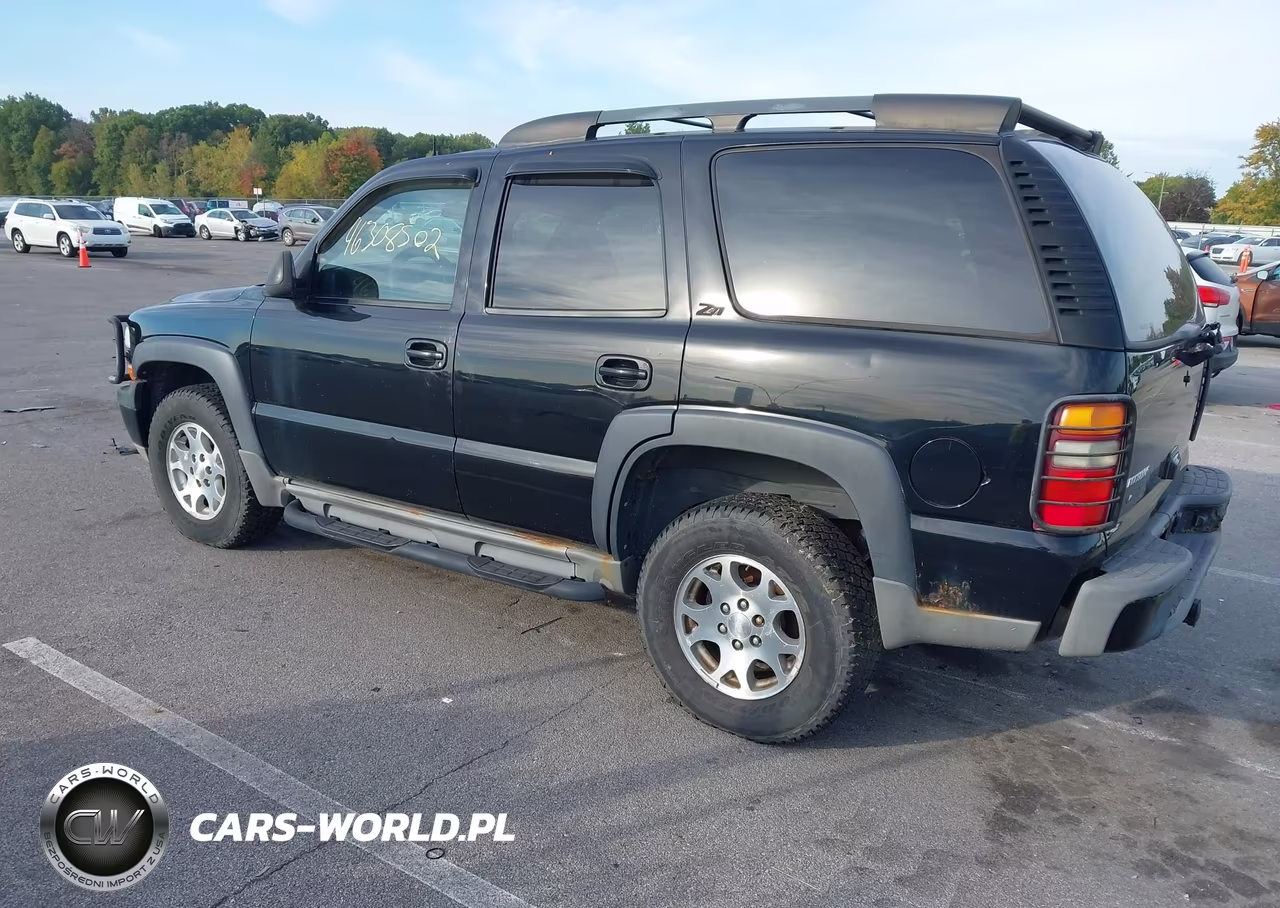 2002 Chevrolet Tahoe Z71 VIN:1GNEK13Z82R310743 - 3