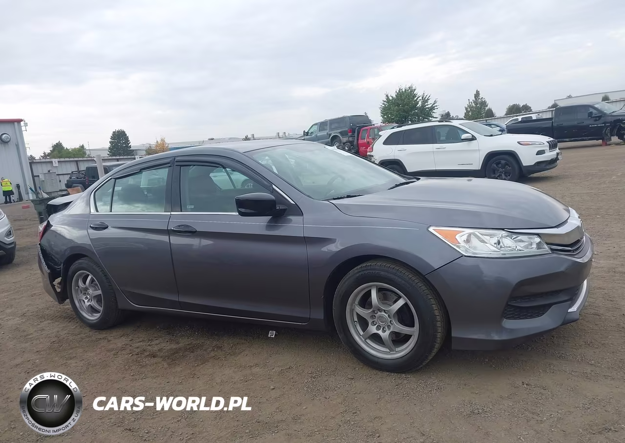 2017 Honda Accord Lx VIN:1HGCR2F3XHA173886 - 13