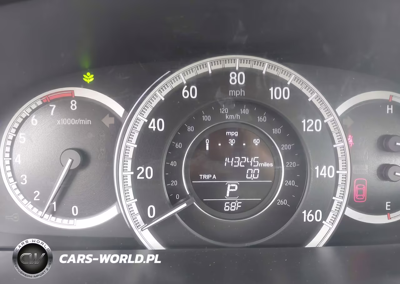 2017 Honda Accord Lx VIN:1HGCR2F3XHA173886 - 7