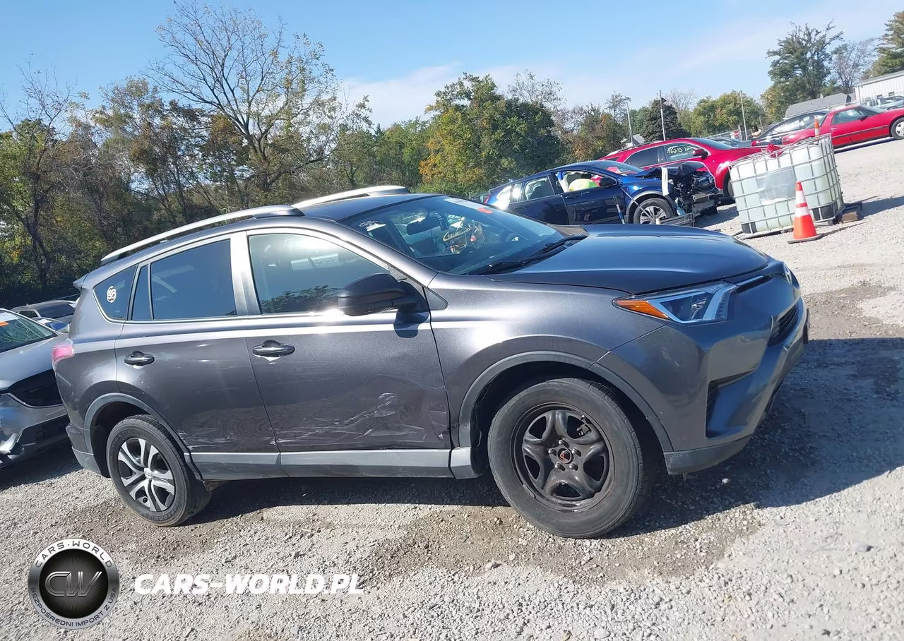 2016 Toyota Rav4 Le VIN:JTMZFREV1GJ063840 - 13