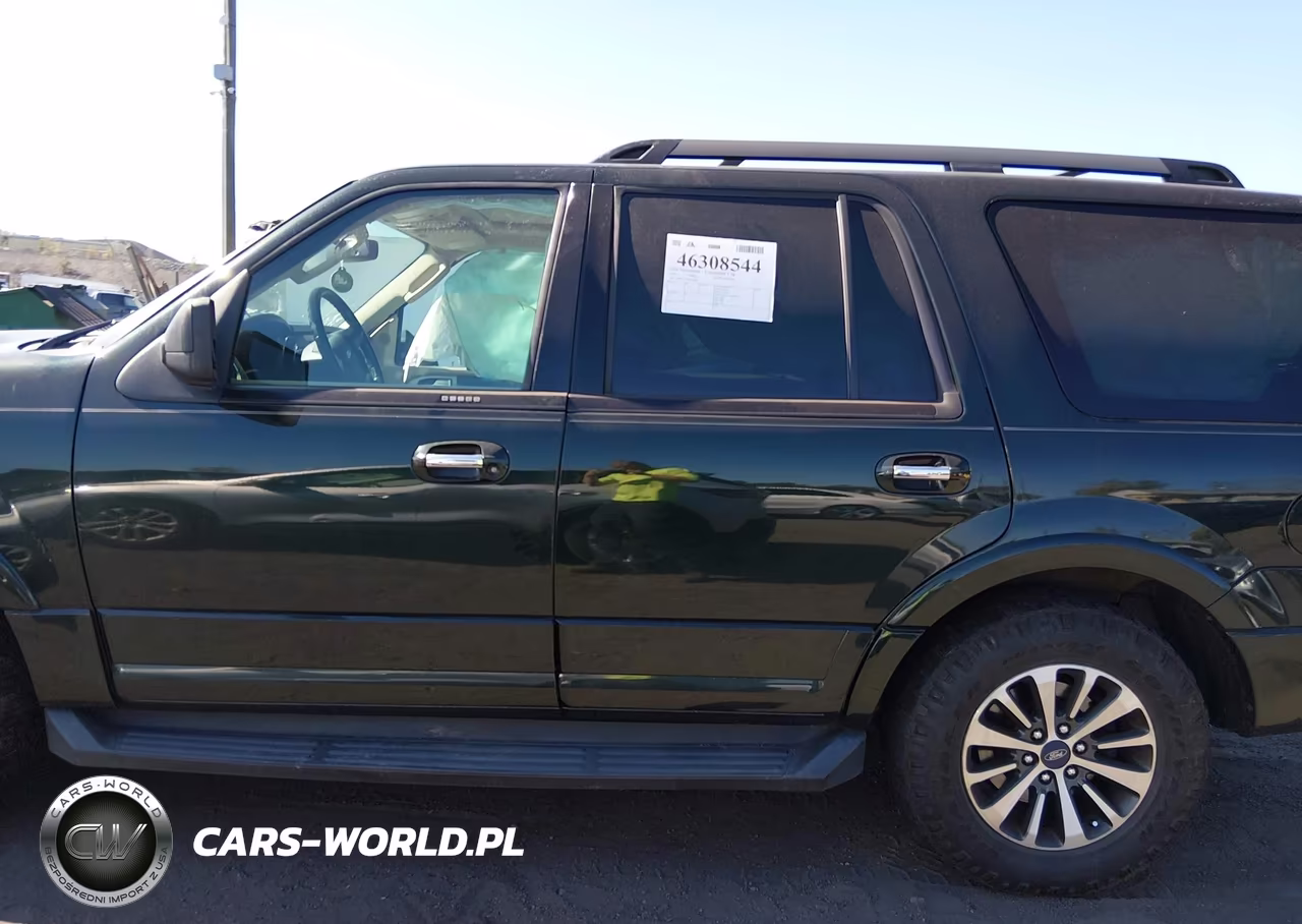 2015 Ford Expedition Xlt VIN:1FMJU1JT4FEF04789 - 14