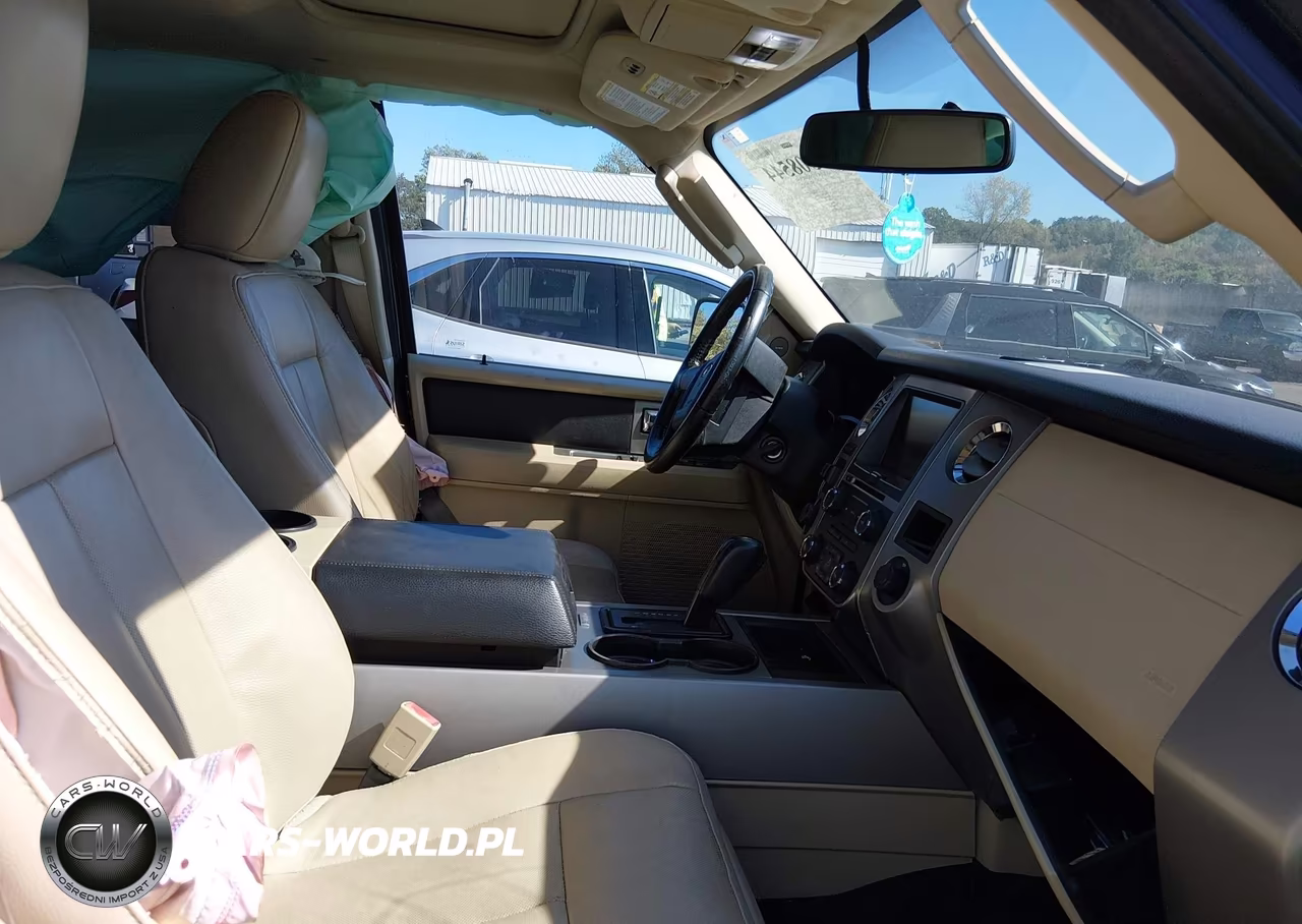 2015 Ford Expedition Xlt VIN:1FMJU1JT4FEF04789 - 5