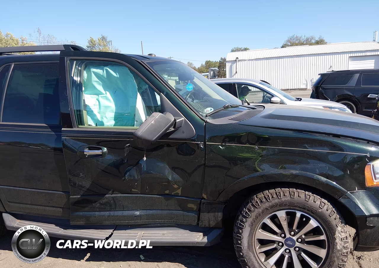 2015 Ford Expedition Xlt VIN:1FMJU1JT4FEF04789 - 6
