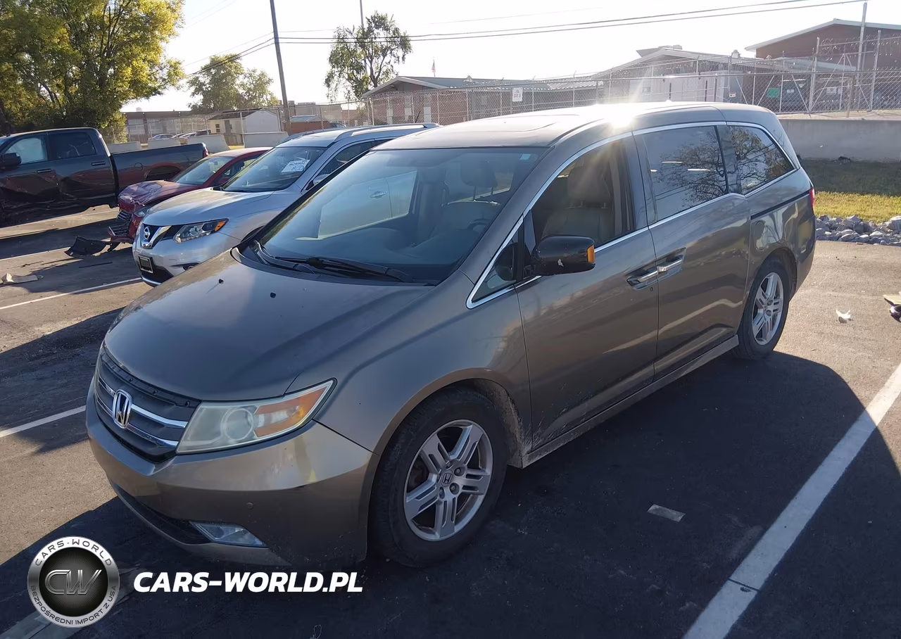 2013 Honda Odyssey Touring-Touring Elite VIN:5FNRL5H98DB038923 - 2