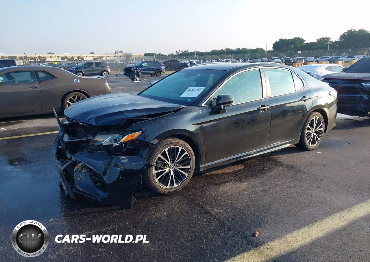 2018 Toyota Camry Se VIN:4T1B11HK2JU604267 - 2