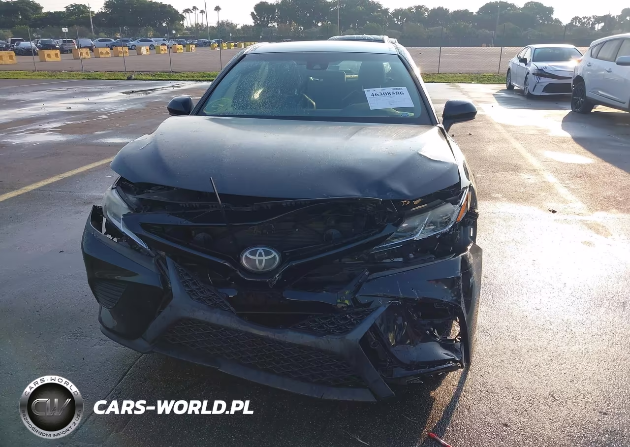 2018 Toyota Camry Se VIN:4T1B11HK2JU604267 - 6