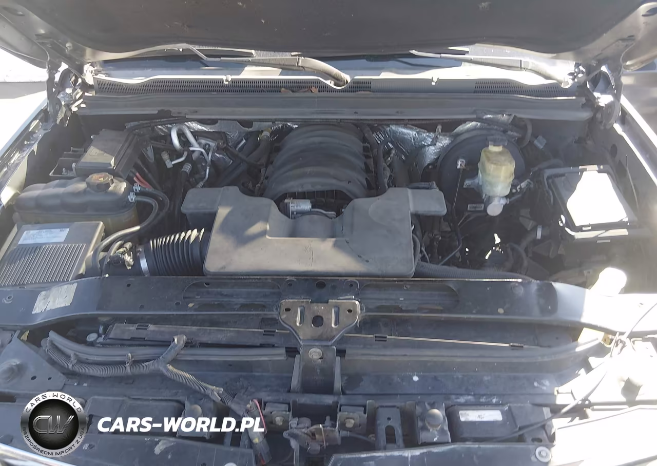 2018 Chevrolet Tahoe Lt VIN:1GNSKBKCXJR157951 - 10