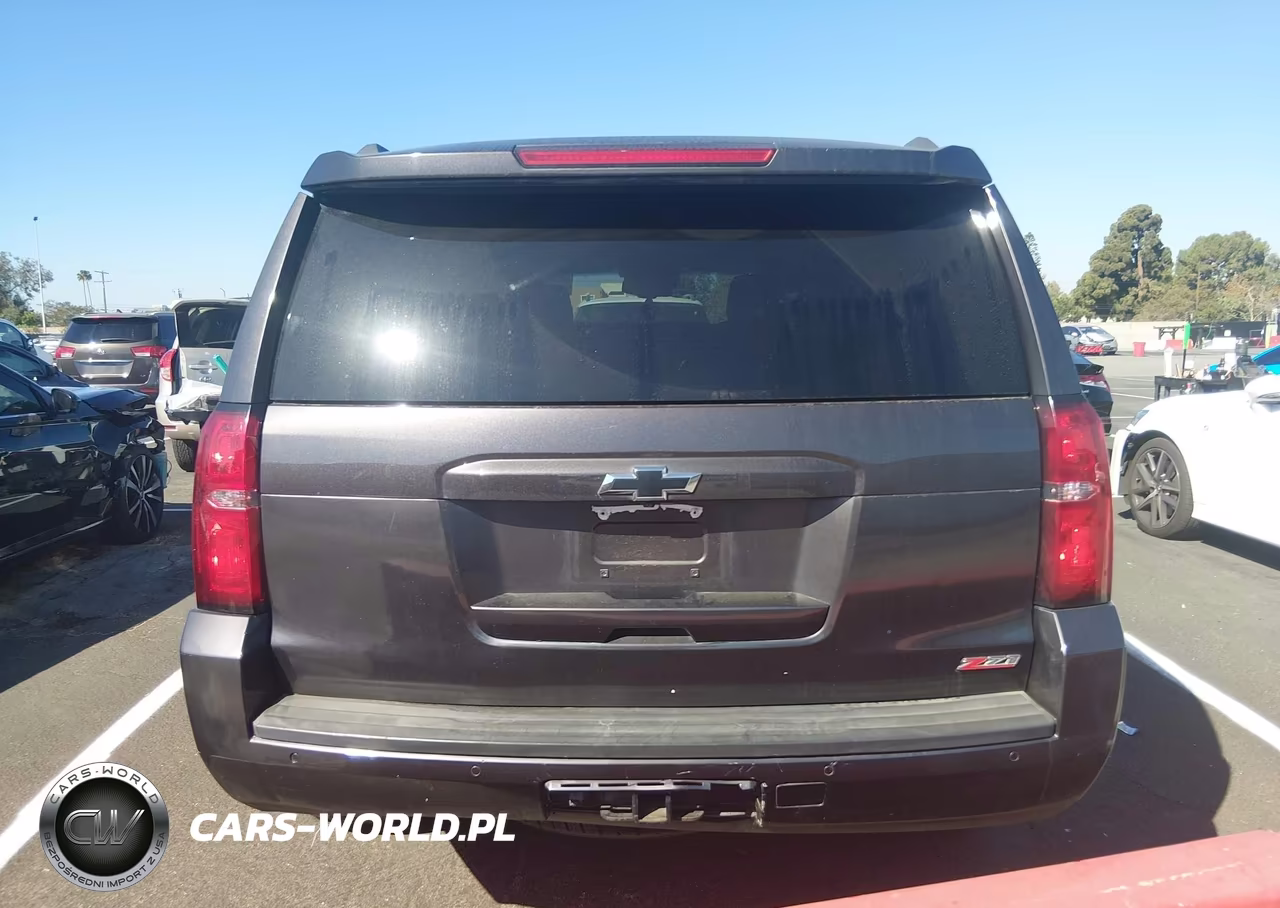 2018 Chevrolet Tahoe Lt VIN:1GNSKBKCXJR157951 - 16