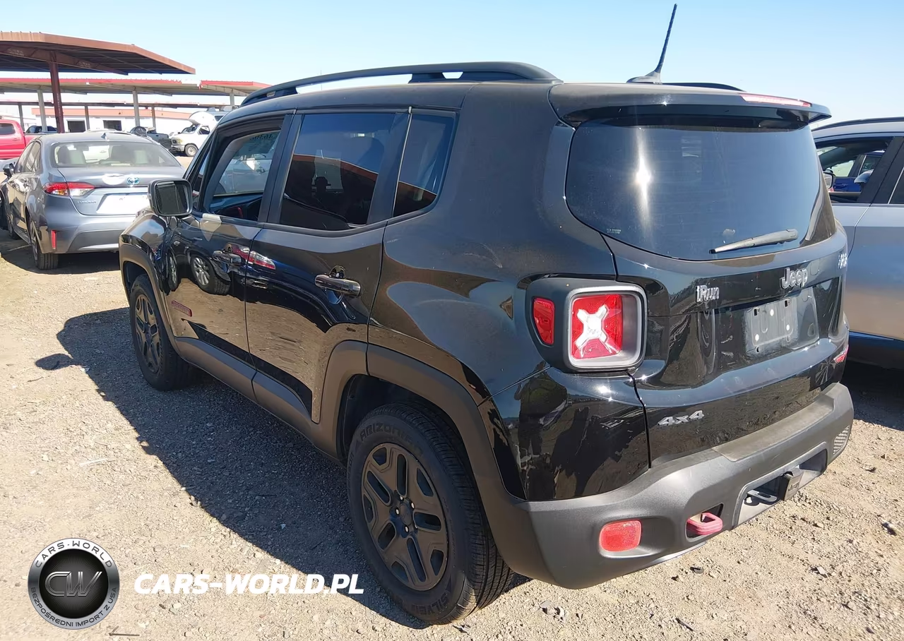 2016 Jeep Renegade Trailhawk VIN:ZACCJBCT6GPD92904 - 3