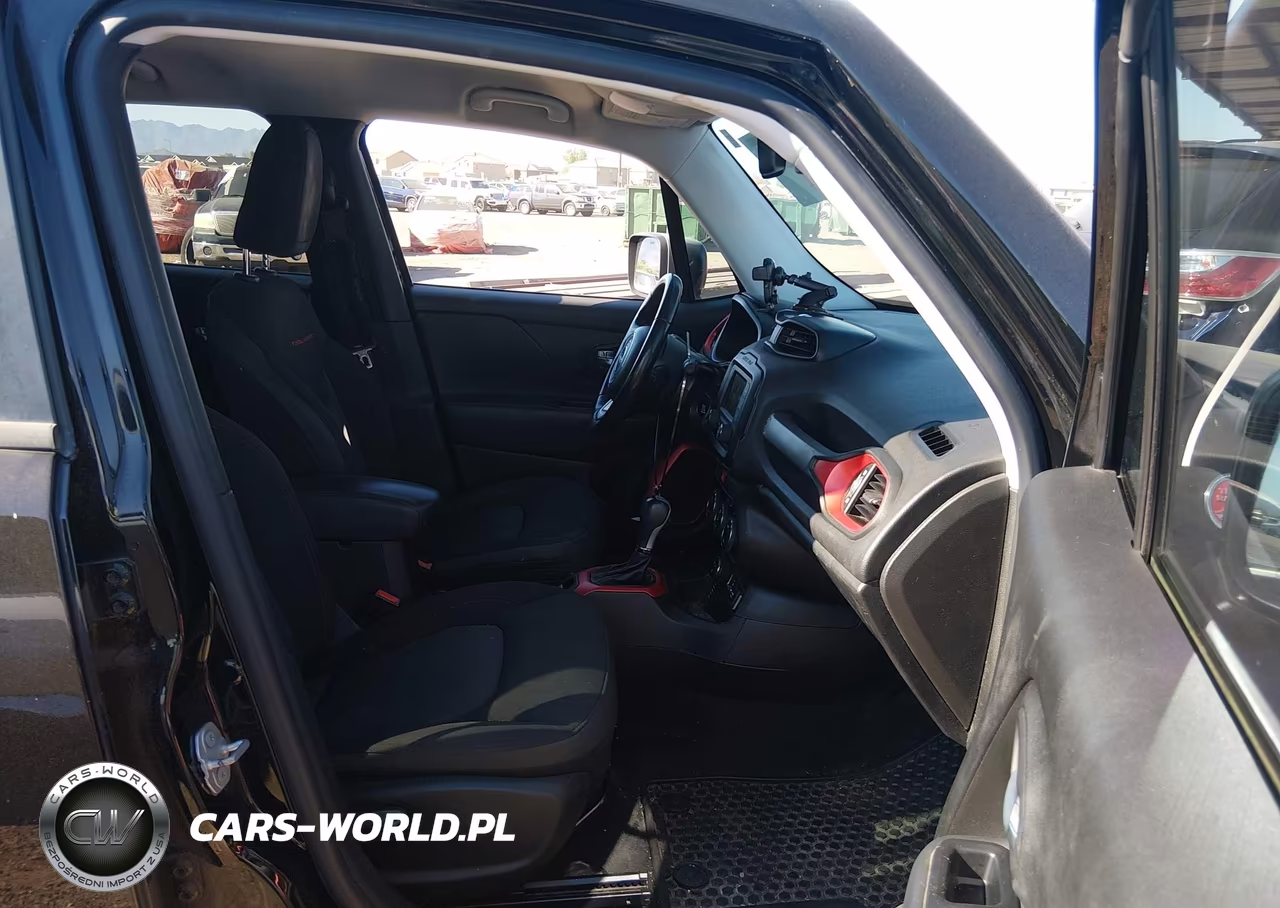 2016 Jeep Renegade Trailhawk VIN:ZACCJBCT6GPD92904 - 5