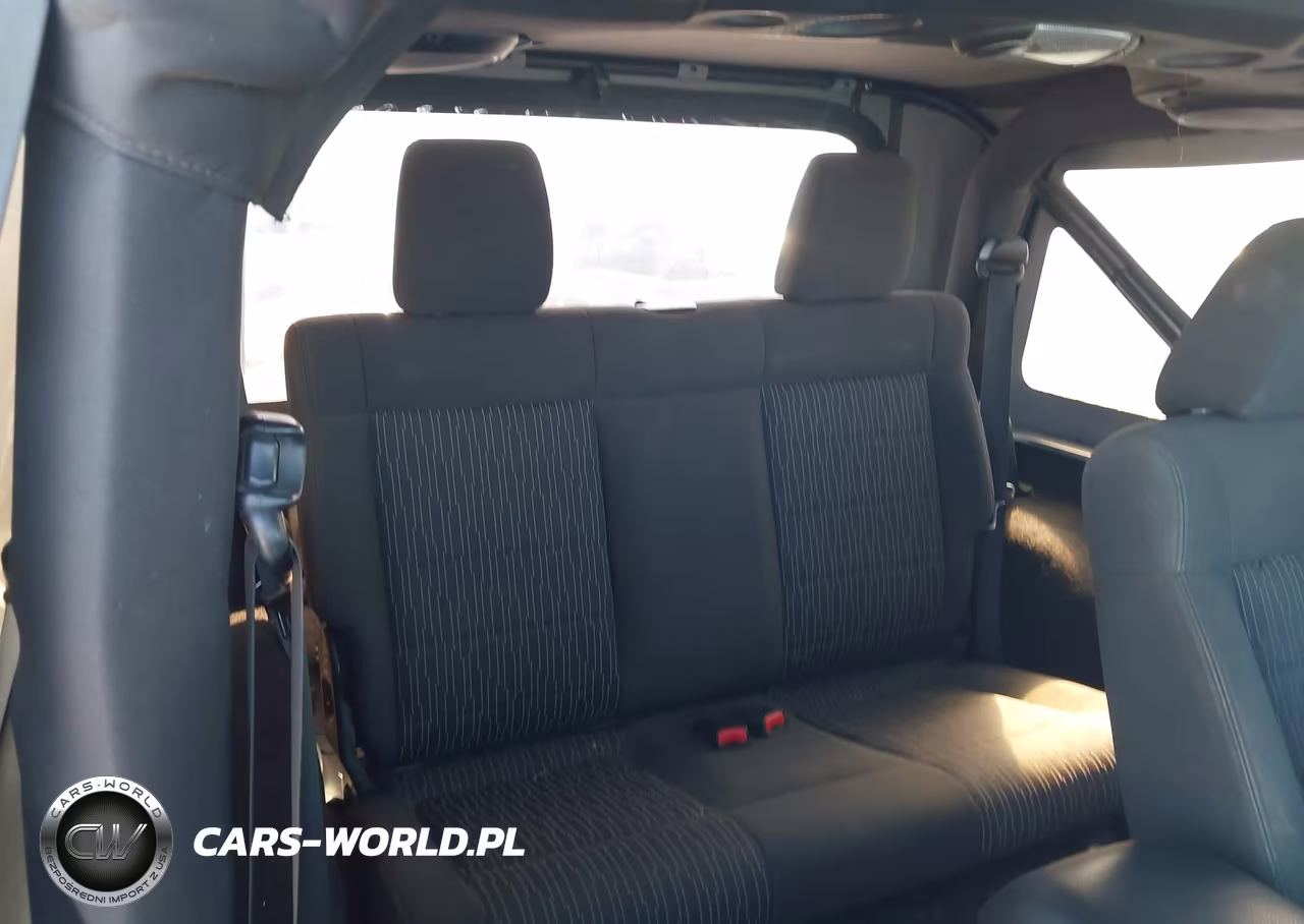 2011 Jeep Wrangler Sport VIN:1J4AA2D16BL619486 - 8