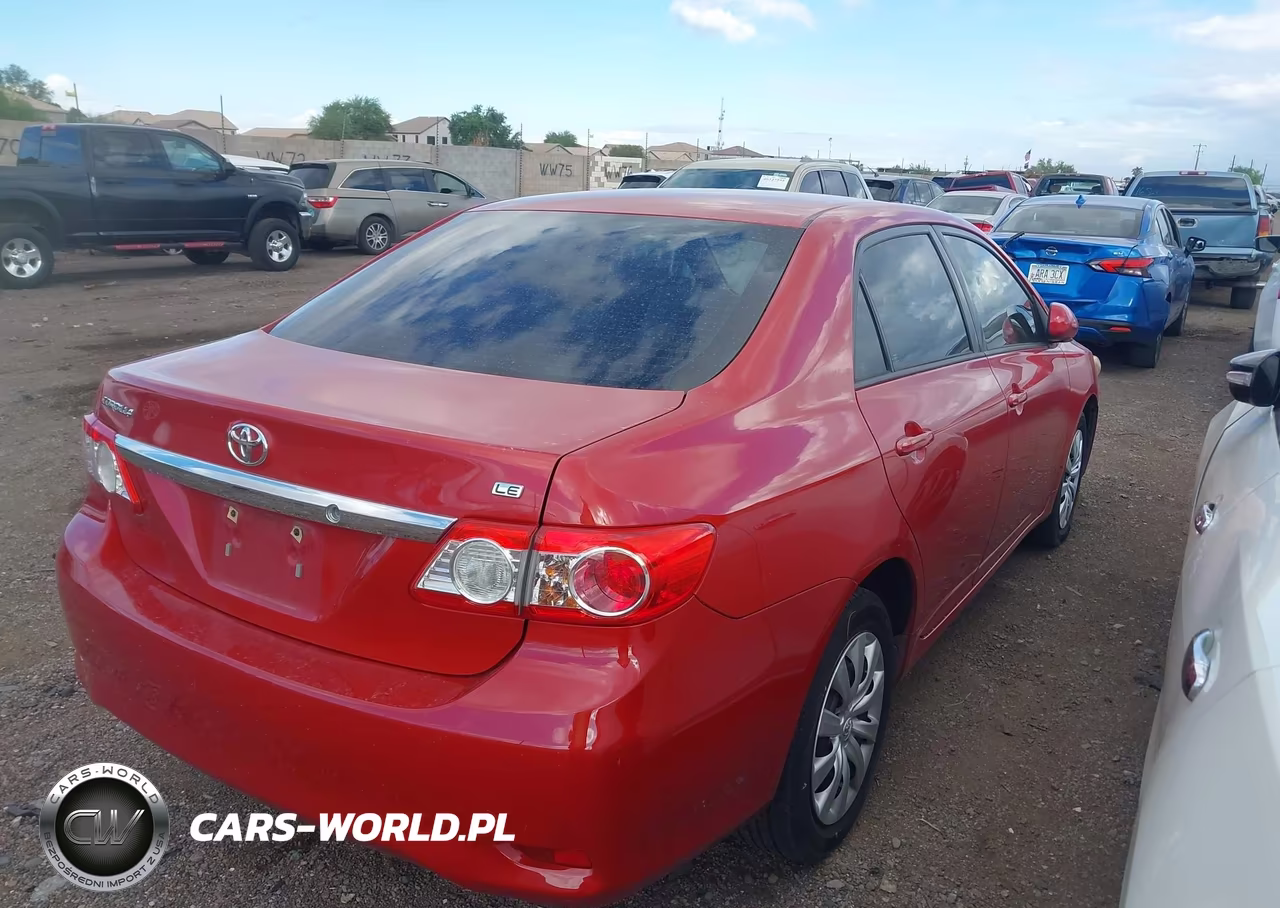 2012 Toyota Corolla Le VIN:2T1BU4EE8CC872672 - 4