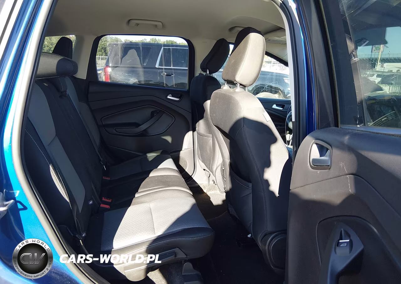 2019 Ford Escape Se VIN:1FMCU9GD4KUA73412 - 8