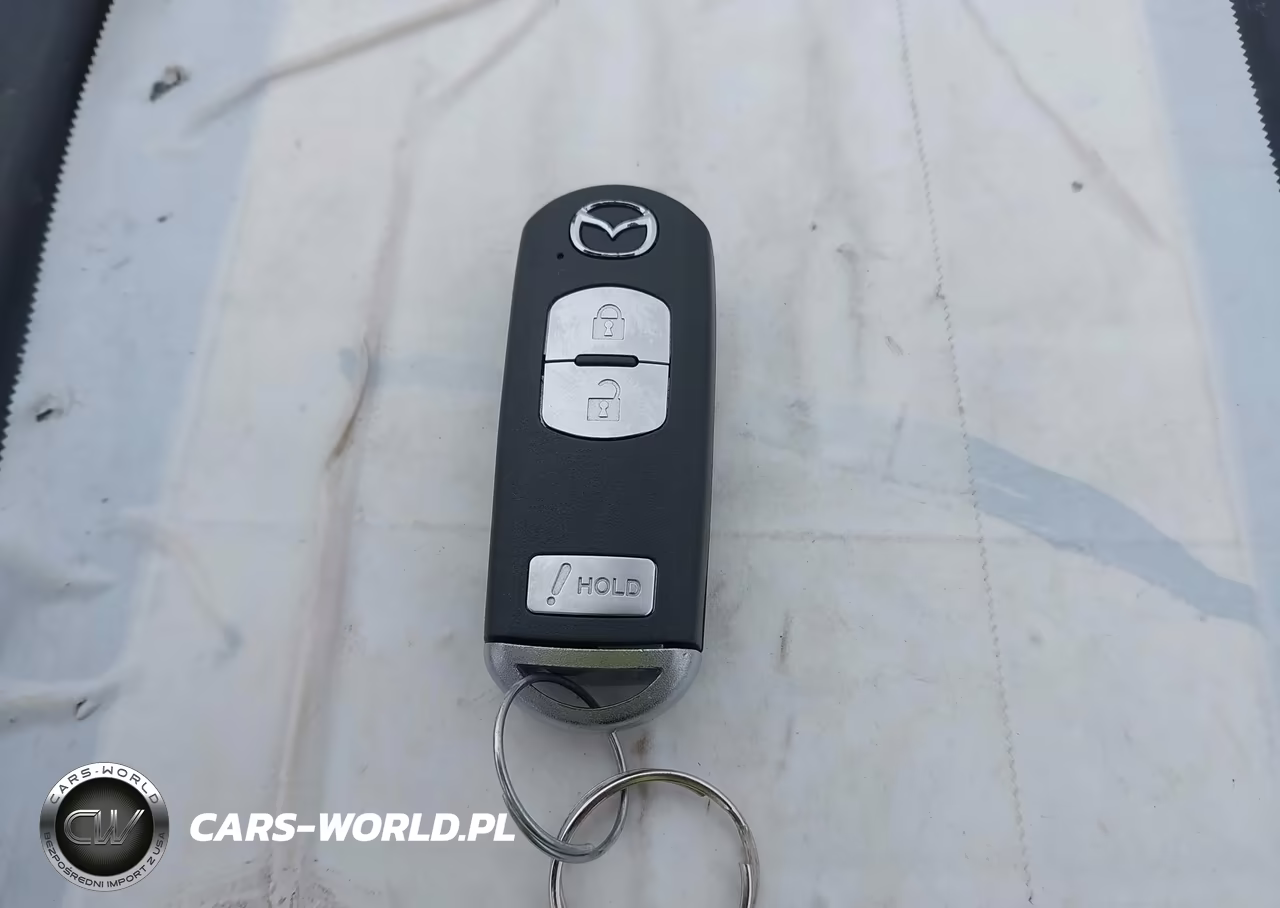 2018 Mazda Mazda3 Touring VIN:3MZBN1L34JM160108 - 11
