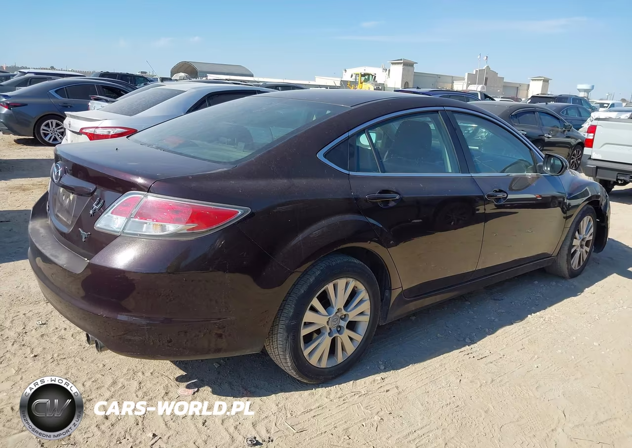 2009 Mazda Mazda6 I Touring VIN:1YVHP82A295M31338 - 4
