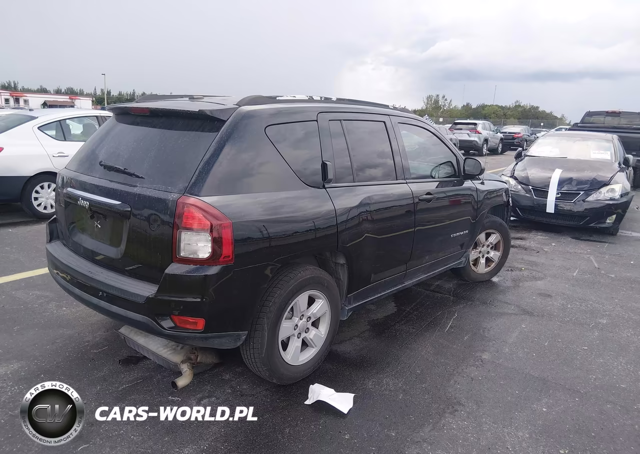 2016 Jeep Compass Sport VIN:1C4NJCBA2GD731607 - 4