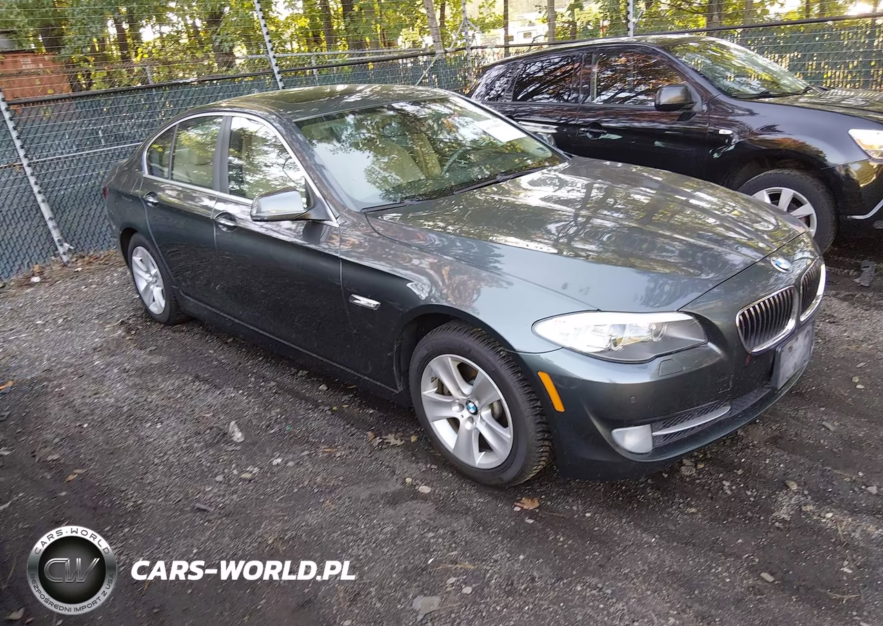 2012 BMW 528I