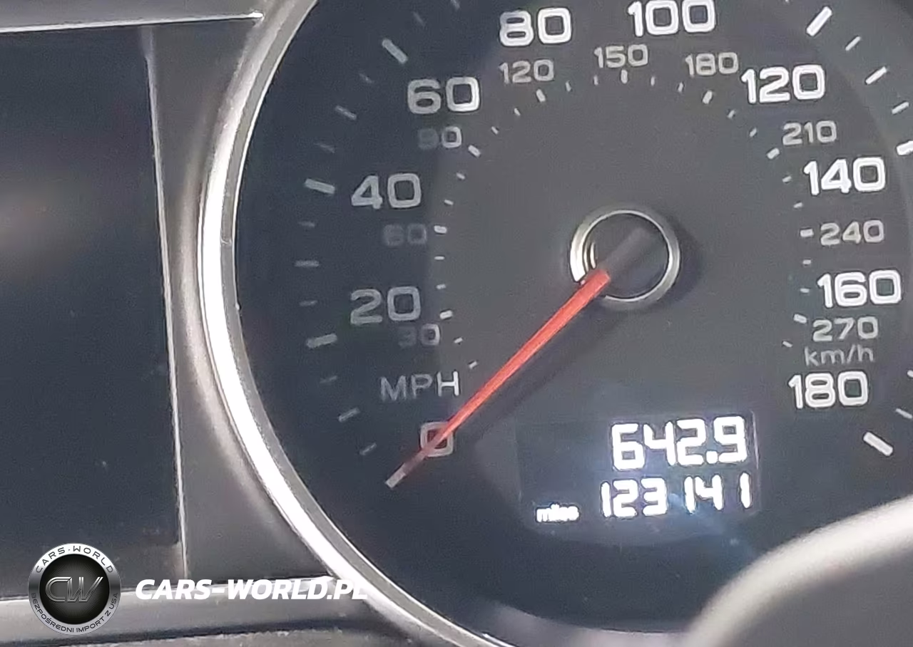 2015 Audi Q7 3.0T S Line Prestige VIN:WA1DGAFE8FD032437 - 15