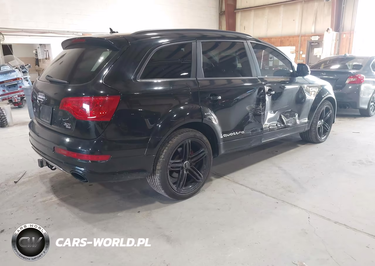 2015 Audi Q7 3.0T S Line Prestige VIN:WA1DGAFE8FD032437 - 4