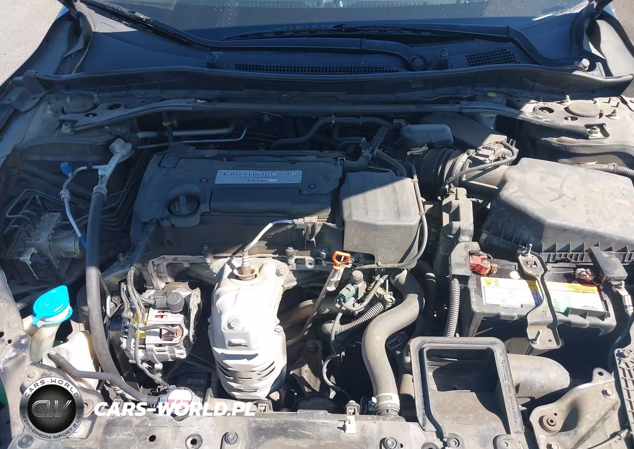 2015 Honda Accord Sport VIN:1HGCR2F55FA223589 - 10