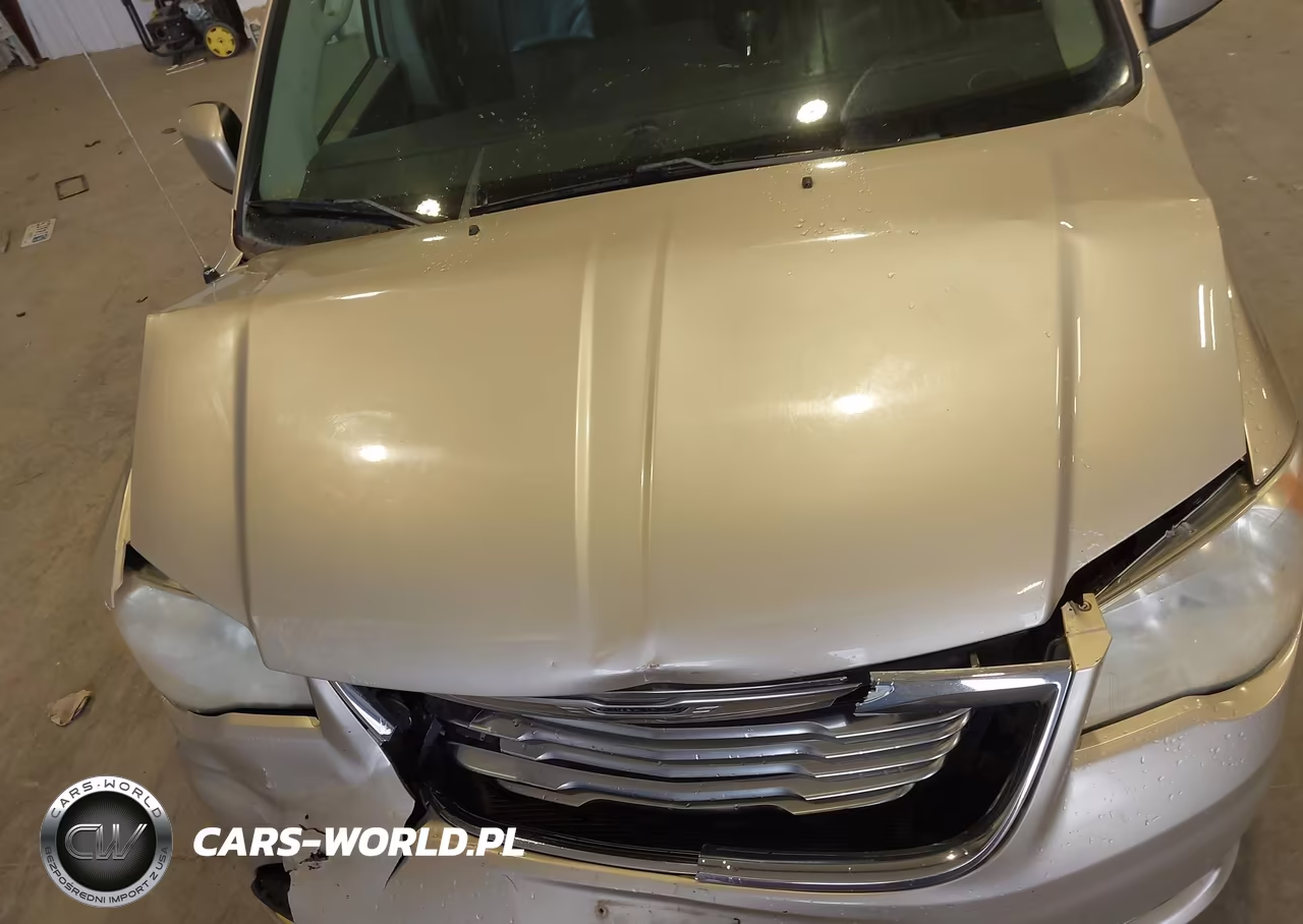 2014 Chrysler Town & Country Touring VIN:2C4RC1BG2ER217156 - 13