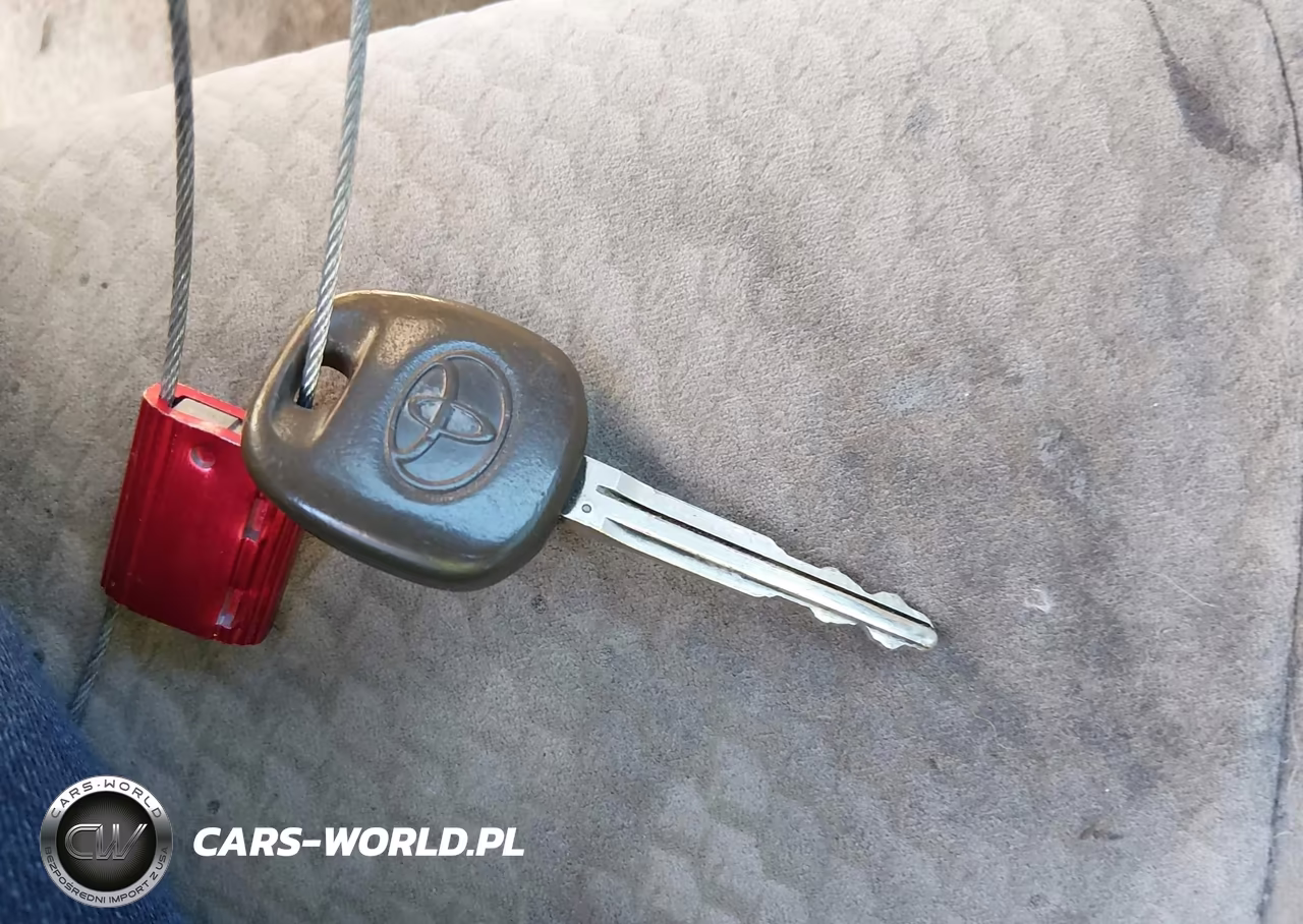 2010 Toyota Camry Le VIN:4T1BF3EK1AU023621 - 11