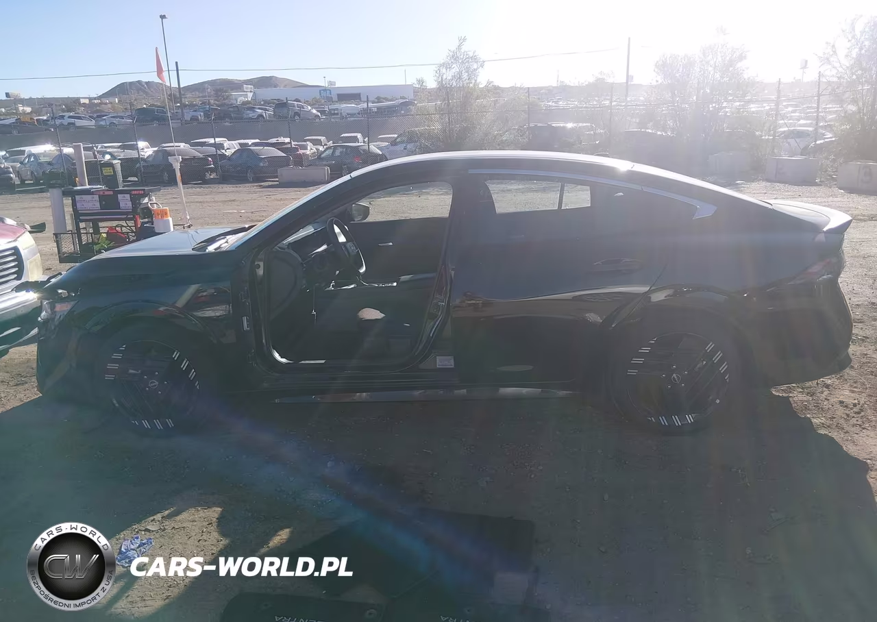 2026 Nissan Sentra Sr VIN:3N1AB9DV4TY228623 - 14