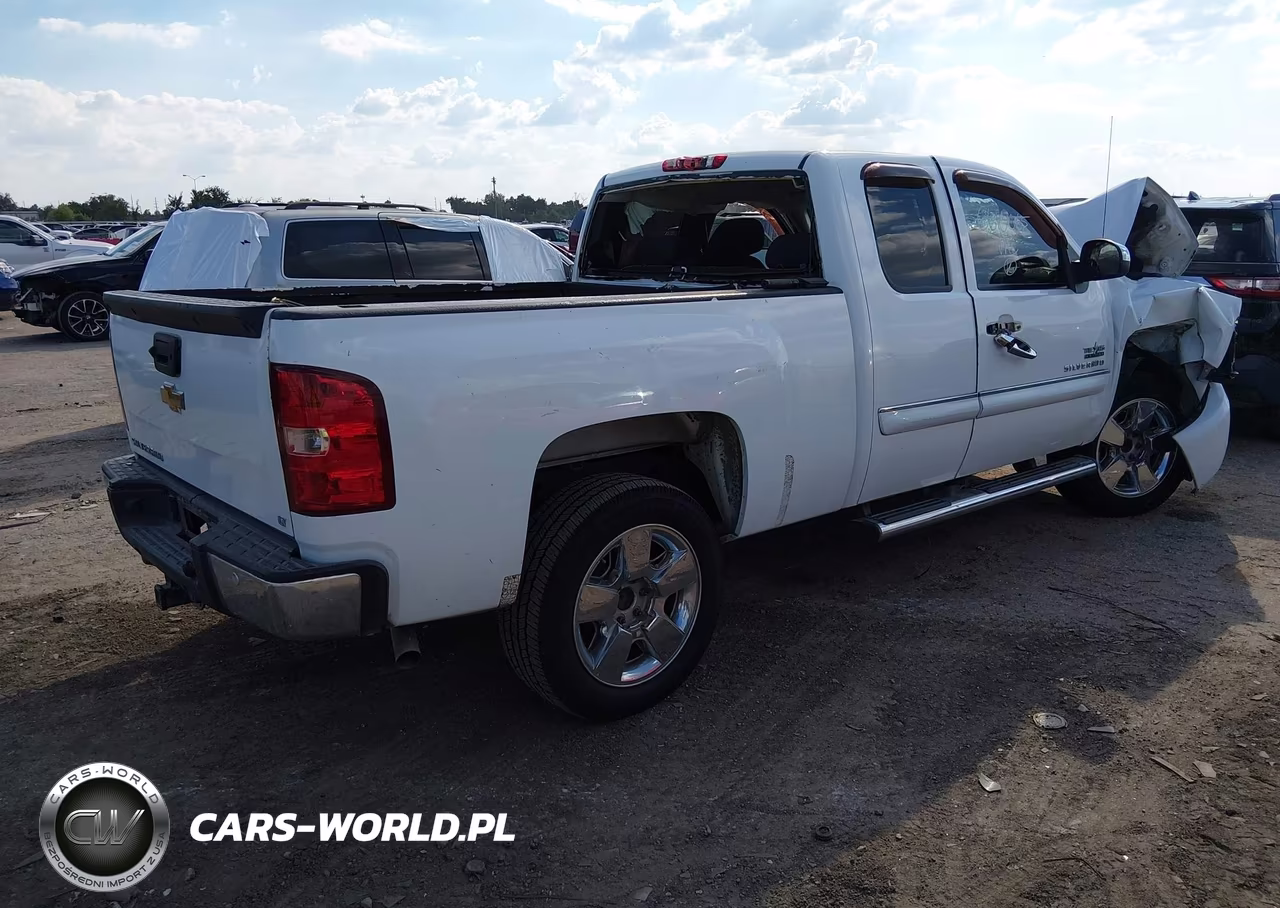 2011 Chevrolet Silverado 1500 Lt VIN:1GCRCSE08BZ187182 - 4