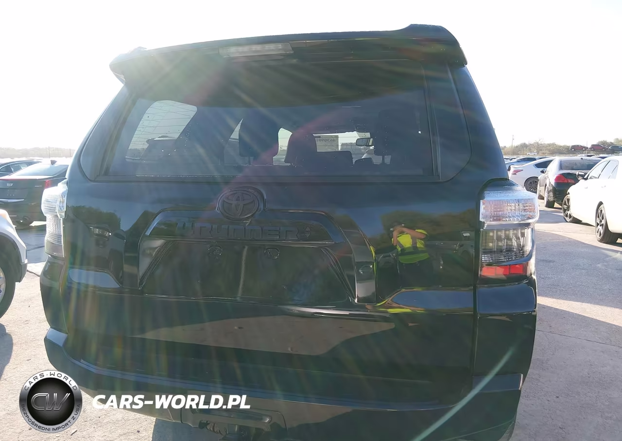 2022 Toyota 4Runner Sr5 VIN:JTEEU5JR3N5271578 - 16