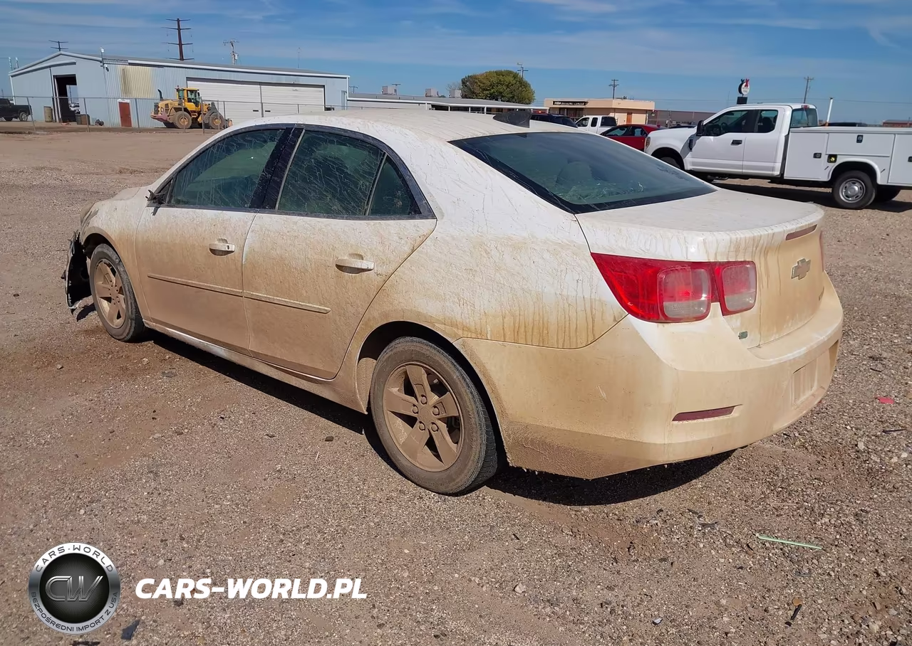 2015 Chevrolet Malibu Ls VIN:1G11B5SLXFF226564 - 3