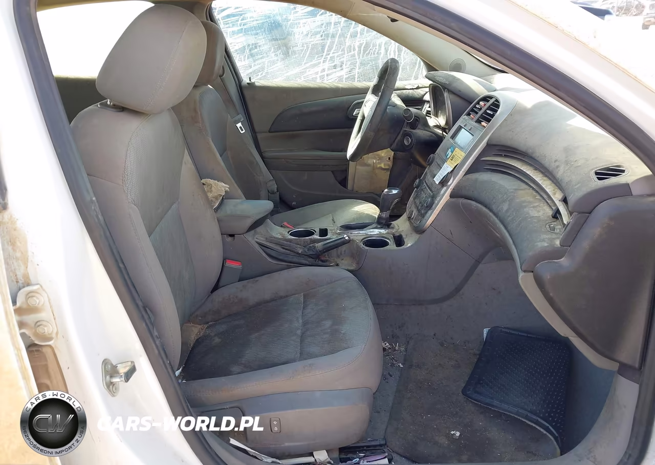 2015 Chevrolet Malibu Ls VIN:1G11B5SLXFF226564 - 5